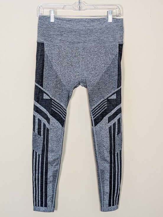 ALO Yoga Pants - Alo Yoga 7/8 High Waist Seamless Tempo Leggings in Anthracite Heather Size M